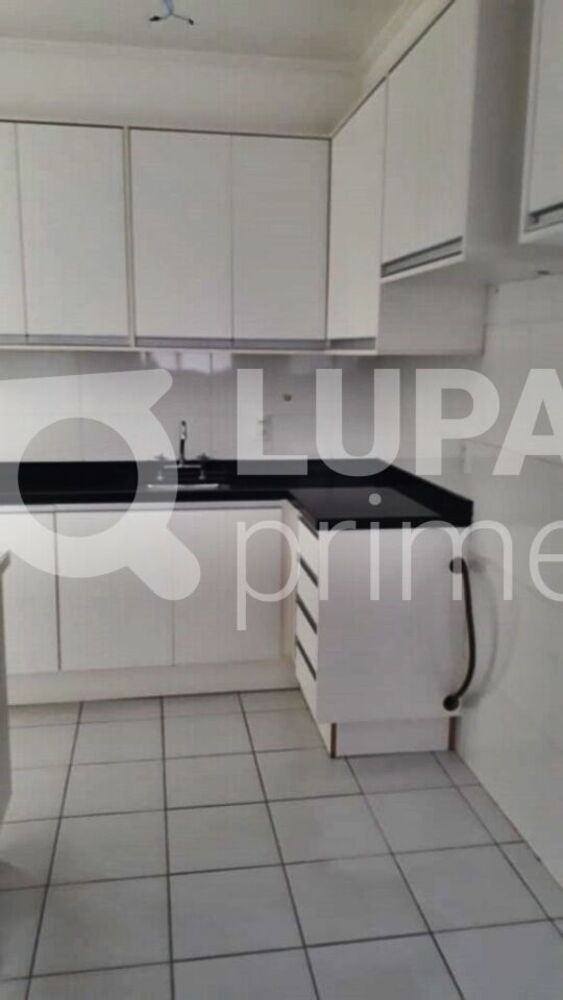 Apartamento à venda com 3 quartos, 128m² - Foto 12