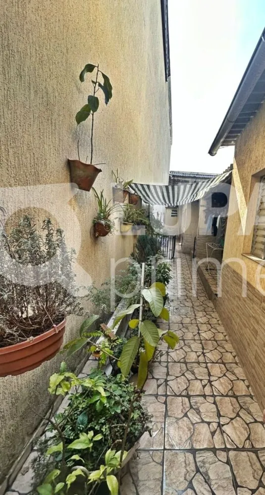 Casa, 5 quartos, 203 m² - Foto 4
