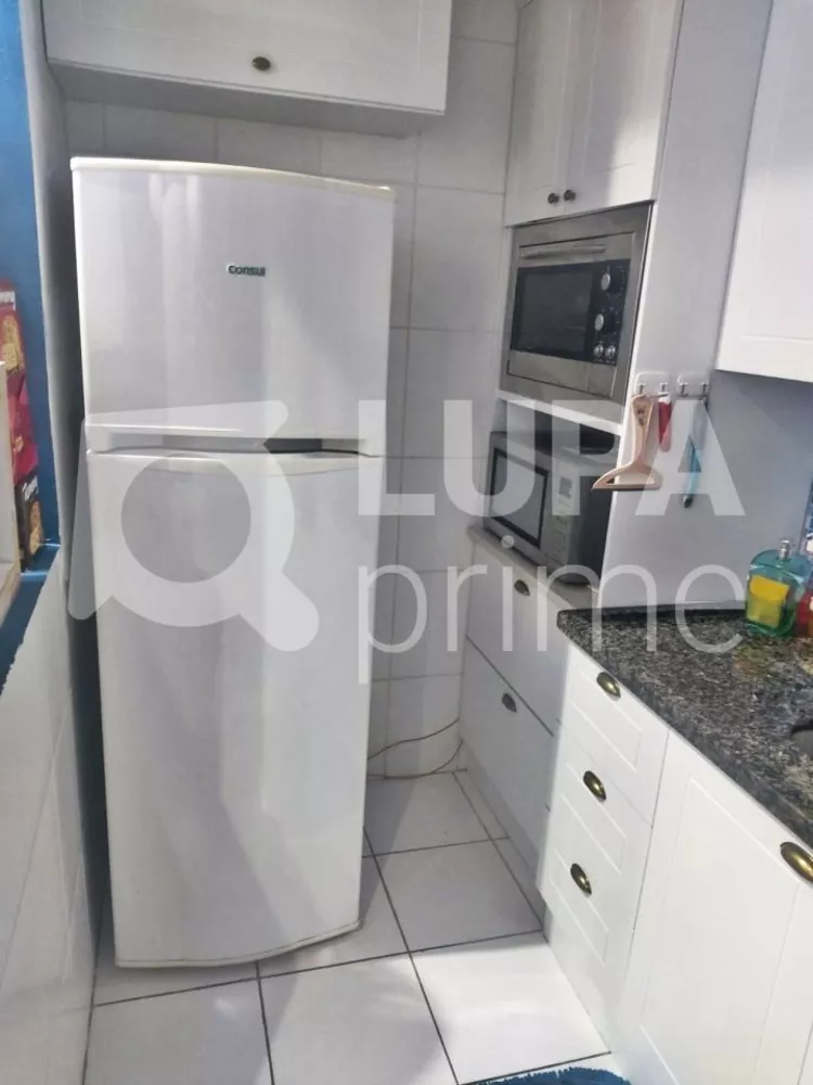 Apartamento à venda com 2 quartos, 50m² - Foto 7