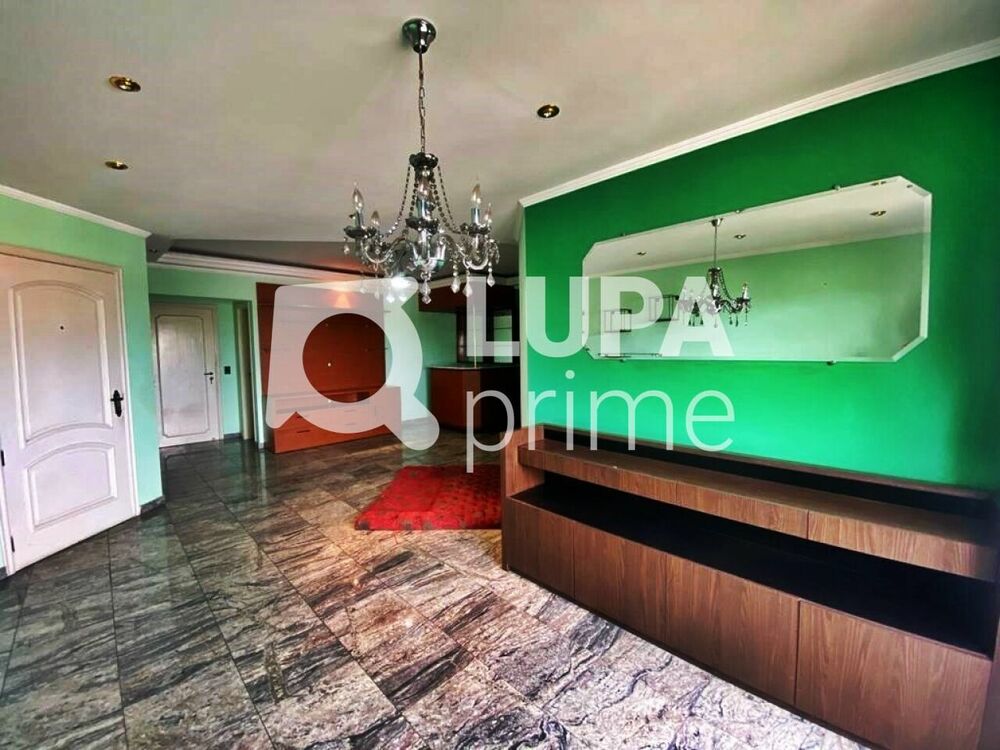 Apartamento à venda com 3 quartos, 130m² - Foto 1