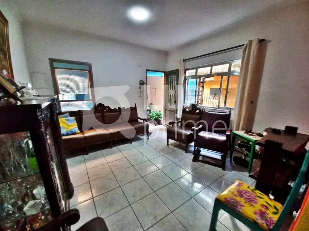 Casa, 10 quartos, 187 m² - Foto 8