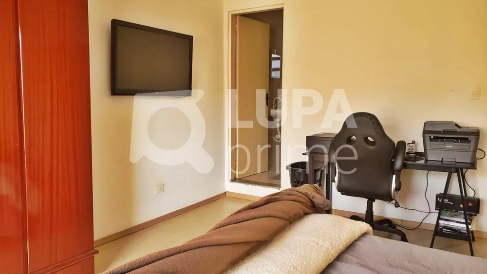 Casa à venda com 4 quartos, 195m² - Foto 9