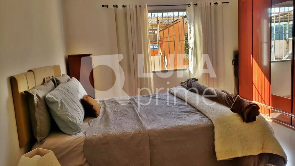 Casa à venda com 4 quartos, 195m² - Foto 7