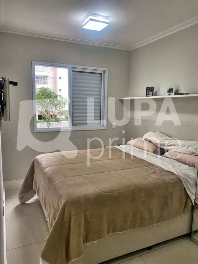 Apartamento à venda com 2 quartos, 58m² - Foto 4