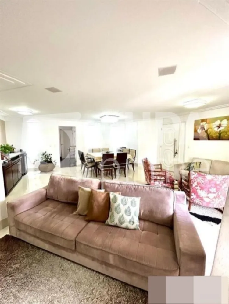 Apartamento, 3 quartos, 160 m² - Foto 1