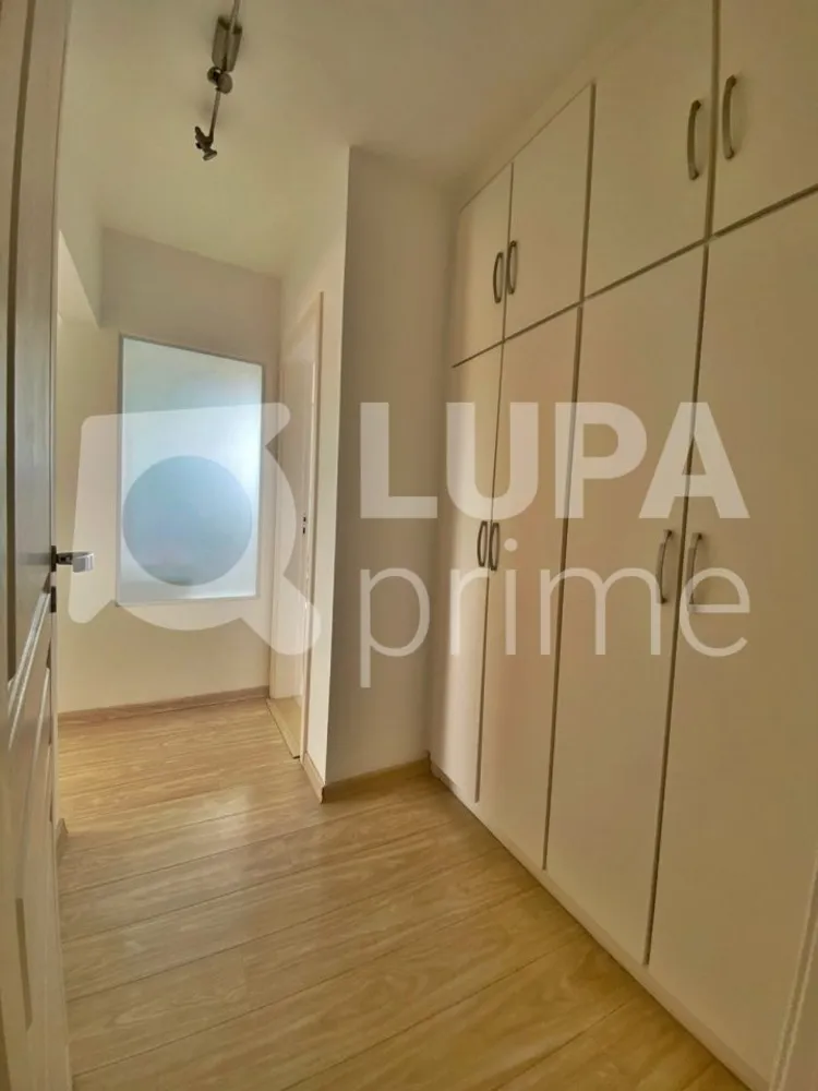 Casa, 4 quartos, 350 m² - Foto 9