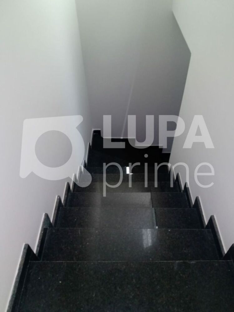 Casa, 3 quartos, 380 m² - Foto 2