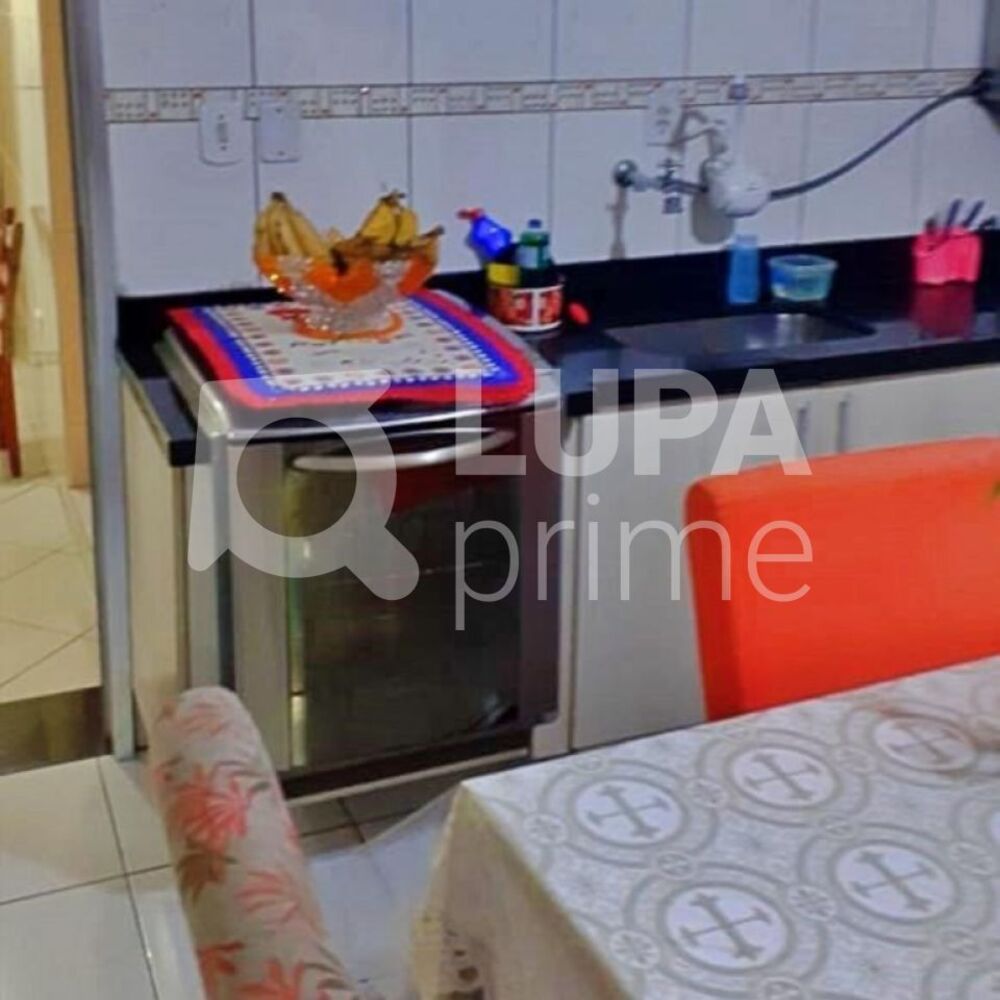 Casa, 3 quartos, 137 m² - Foto 2