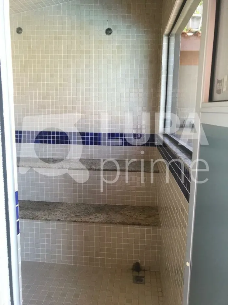 Casa, 4 quartos, 1500 m² - Foto 1