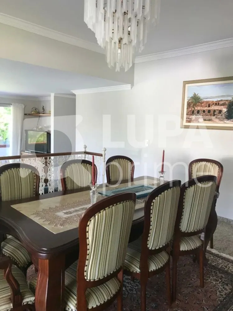 Casa, 4 quartos, 1500 m² - Foto 2