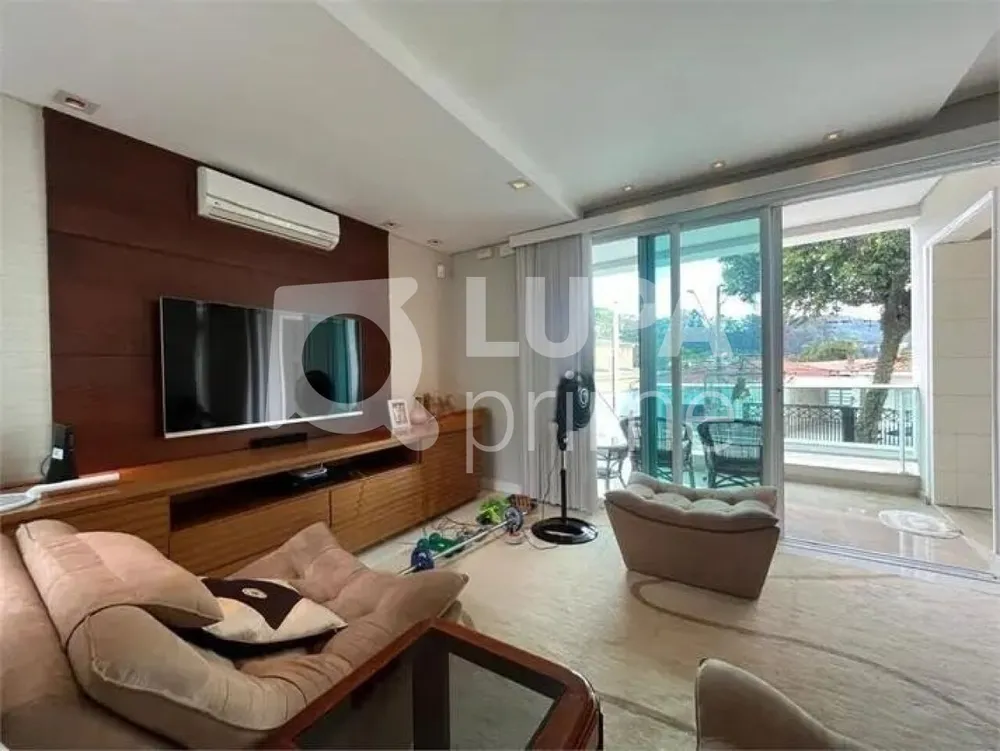 Casa, 3 quartos, 253 m² - Foto 2
