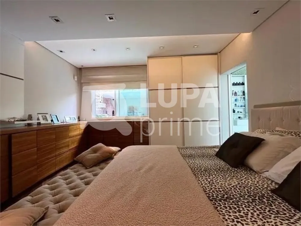Casa, 3 quartos, 253 m² - Foto 4