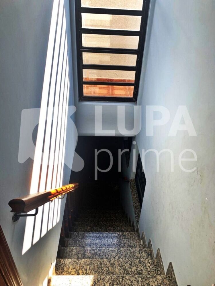 Casa, 4 quartos, 263 m² - Foto 1