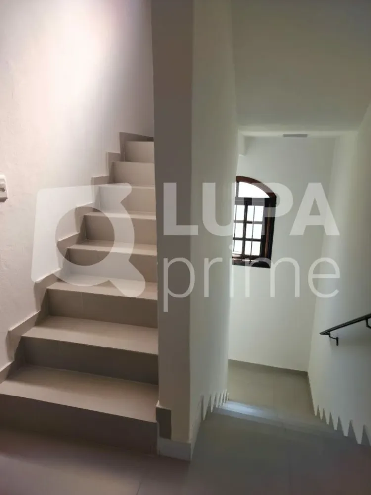 Casa, 3 quartos, 250 m² - Foto 1