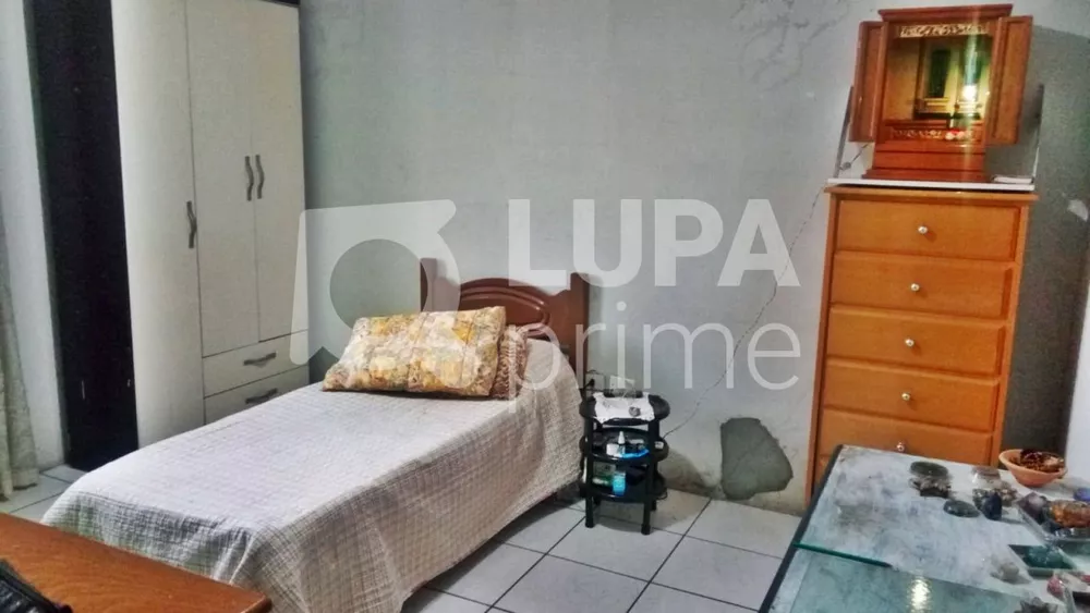 Casa à venda com 3 quartos, 151m² - Foto 6