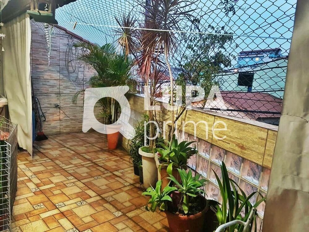 Casa à venda com 4 quartos, 130m² - Foto 11