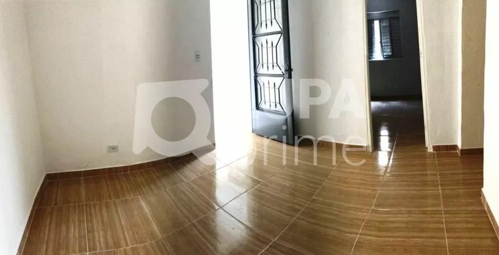 Casa à venda com 7 quartos, 300m² - Foto 3