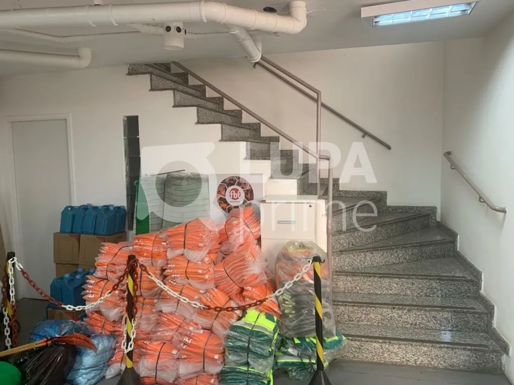 Prédio Inteiro, 900 m² - Foto 1
