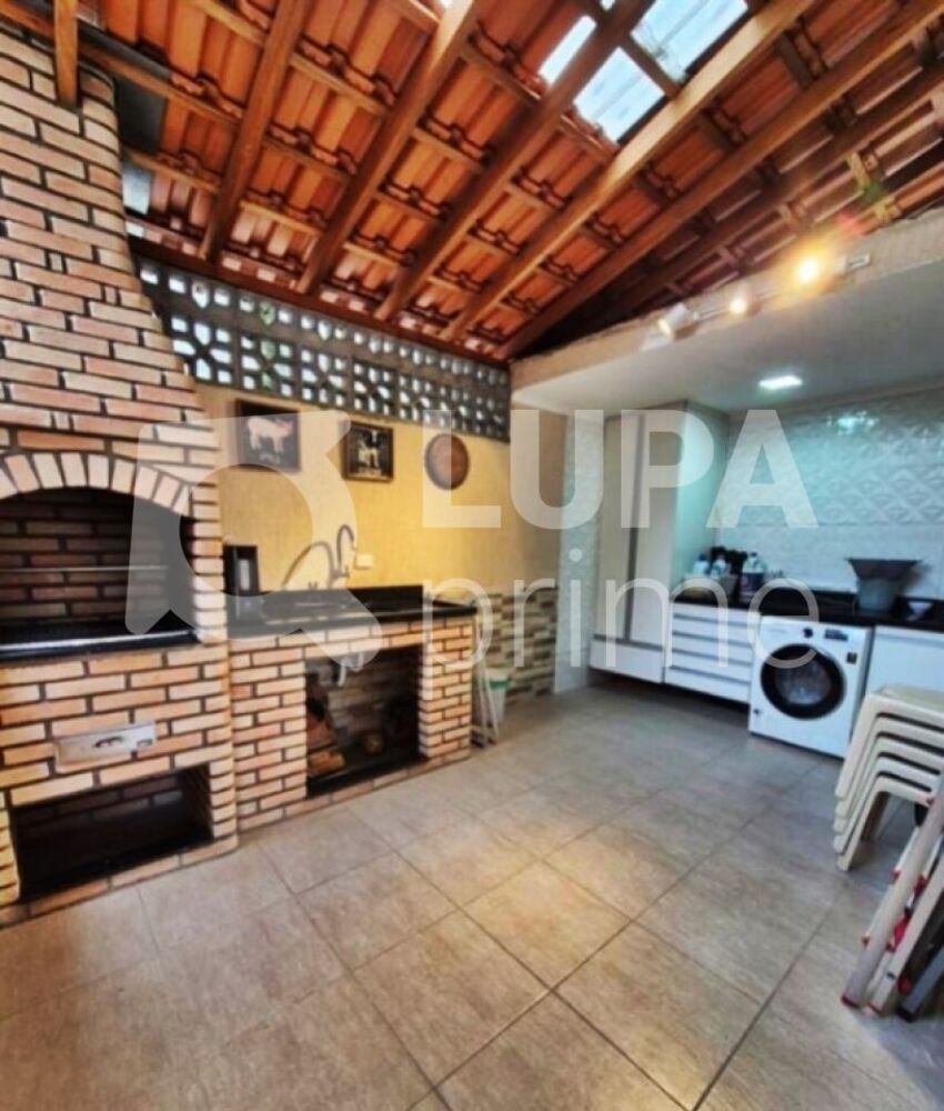 Casa, 3 quartos, 141 m² - Foto 2