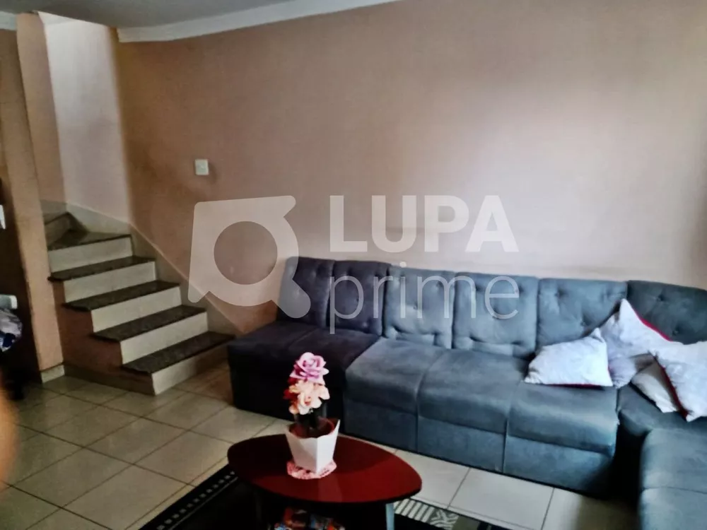 Casa à venda com 3 quartos, 60m² - Foto 3