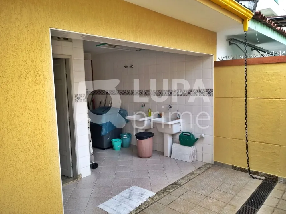 Casa, 3 quartos, 224 m² - Foto 3