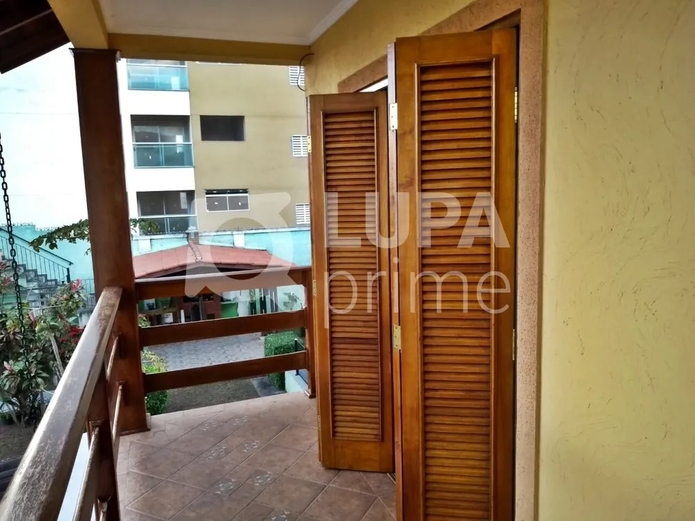 Casa, 3 quartos, 224 m² - Foto 10