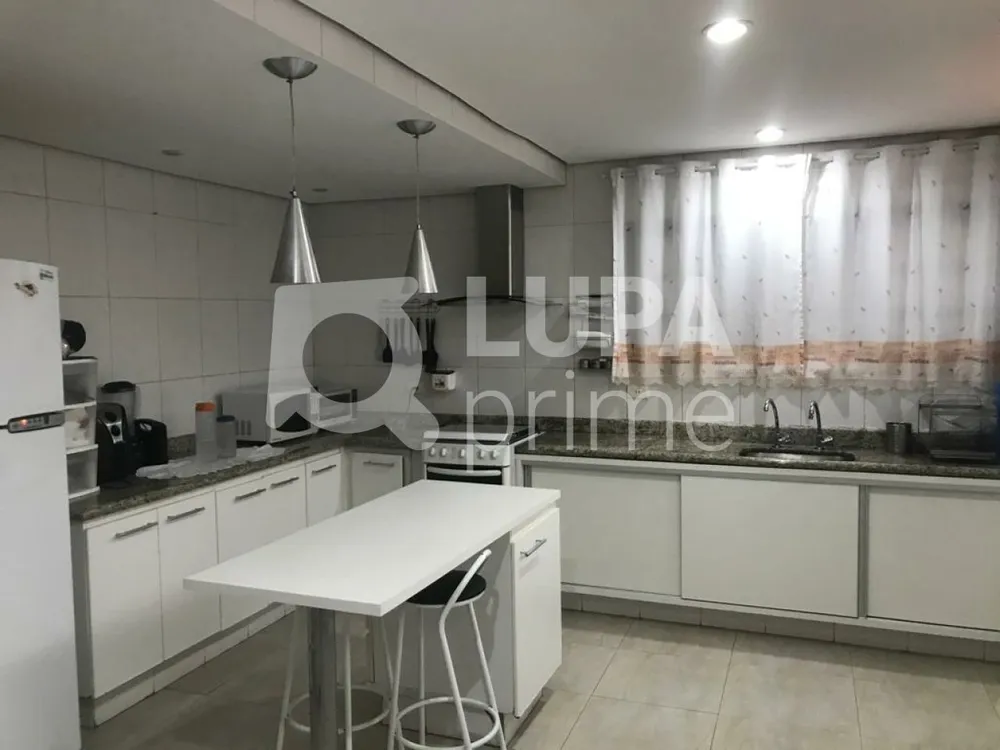 Casa, 3 quartos, 330 m² - Foto 10