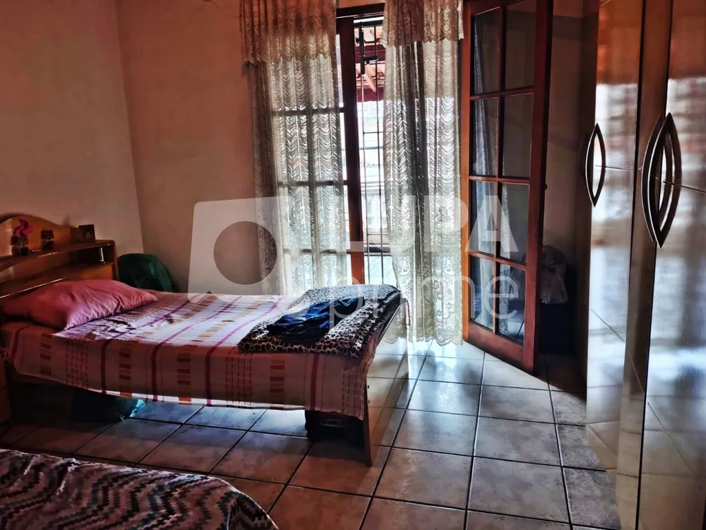 Casa, 4 quartos, 236 m² - Foto 14