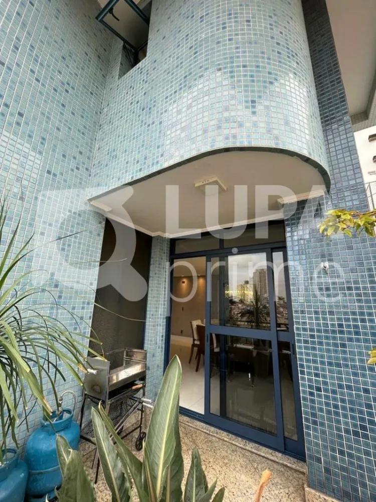 Apartamento, 3 quartos, 168 m² - Foto 1