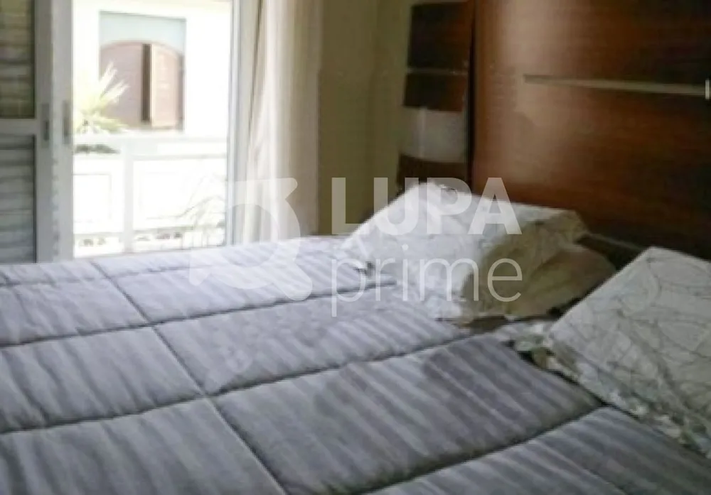 Casa, 3 quartos, 220 m² - Foto 9