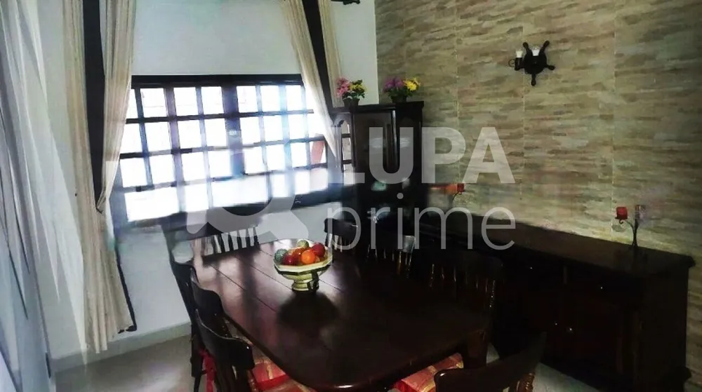 Casa, 3 quartos, 132 m² - Foto 1