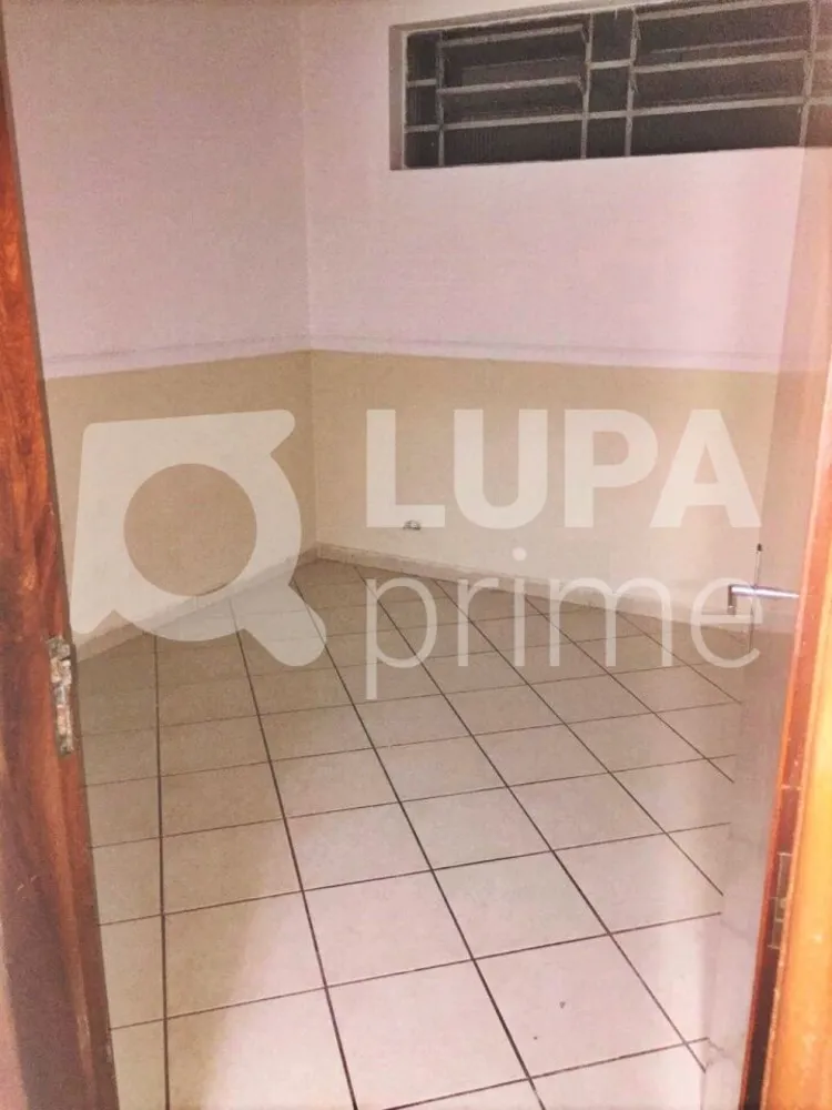 Casa, 2 quartos, 338 m² - Foto 10