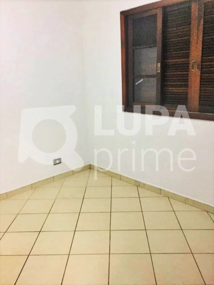 Casa, 2 quartos, 338 m² - Foto 3