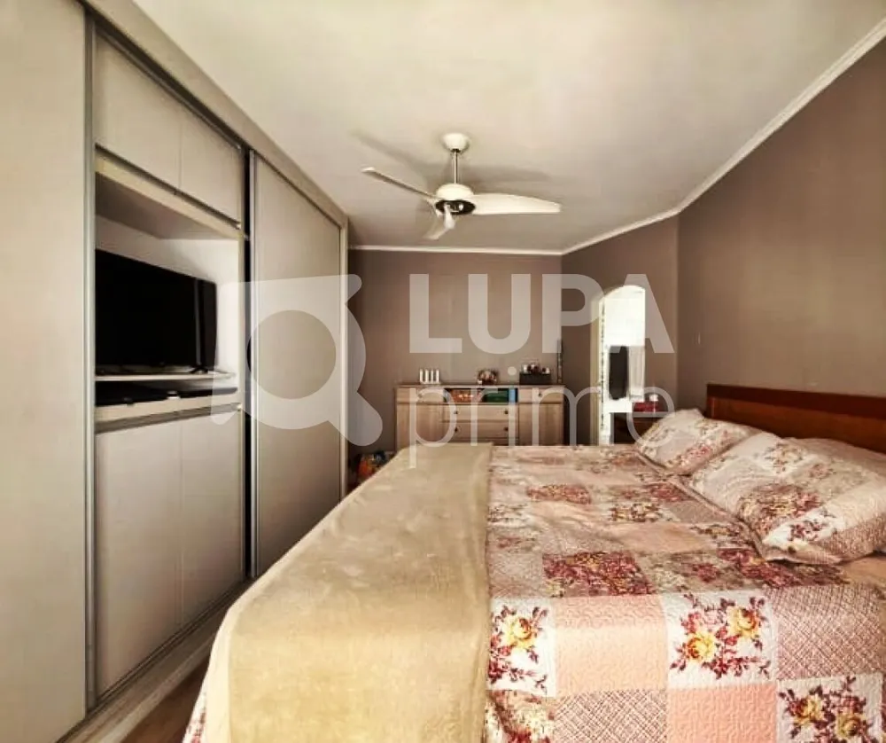 Apartamento, 3 quartos, 200 m² - Foto 2