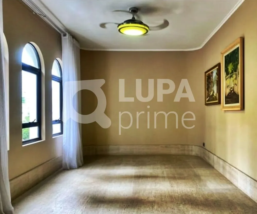 Apartamento, 3 quartos, 200 m² - Foto 1