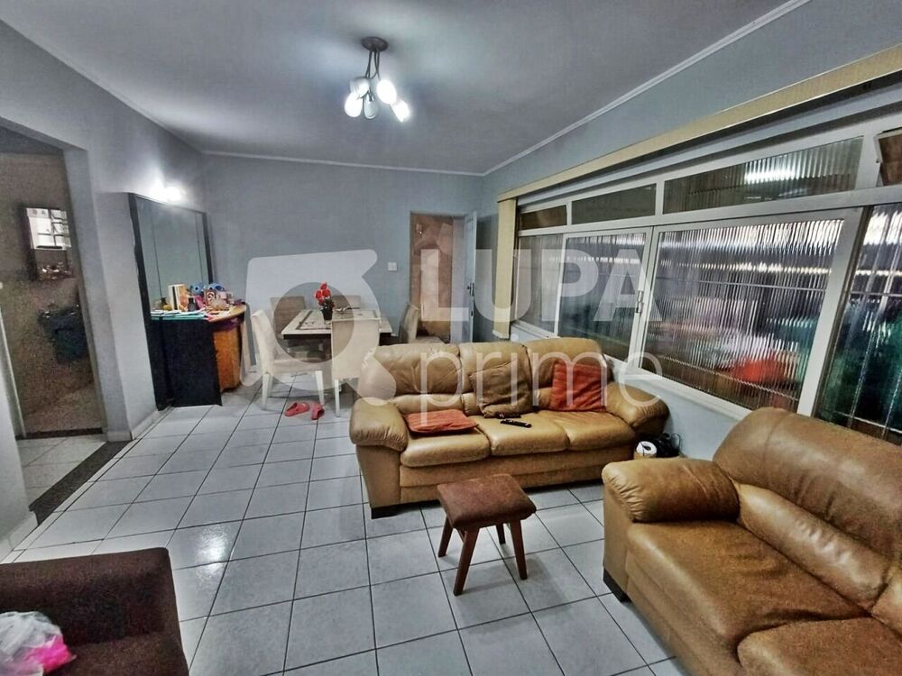 Casa à venda com 4 quartos, 204m² - Foto 2