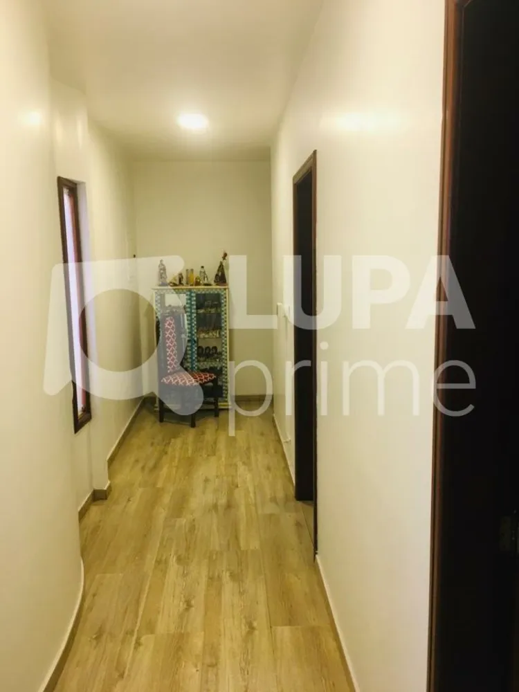 Casa, 3 quartos, 242 m² - Foto 11