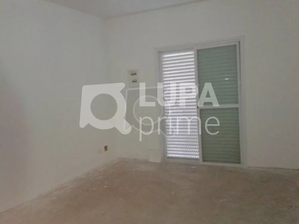 Casa à venda com 3 quartos, 198m² - Foto 13