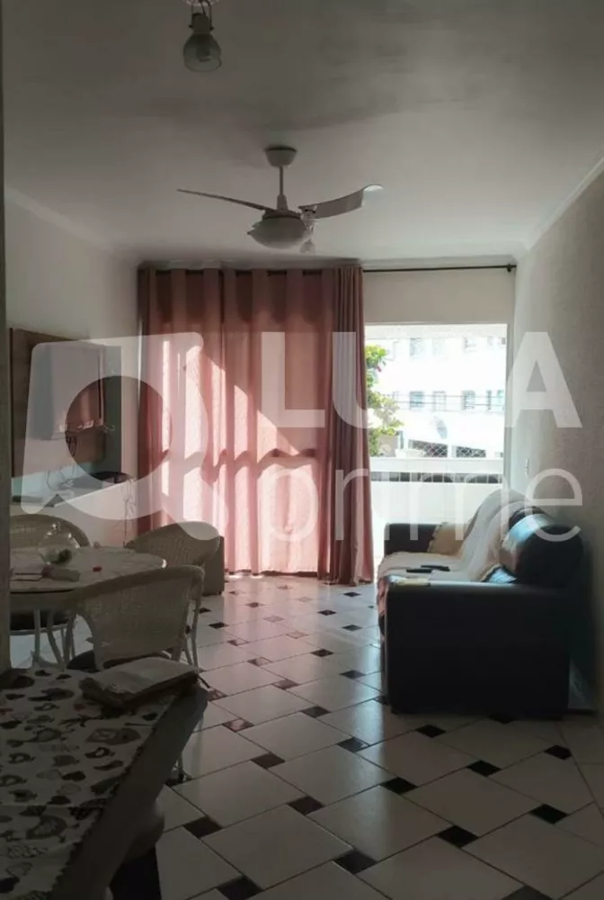 Apartamento à venda com 3 quartos, 77m² - Foto 4