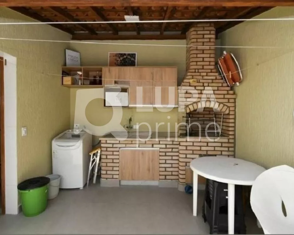 Casa à venda com 3 quartos, 140m² - Foto 7