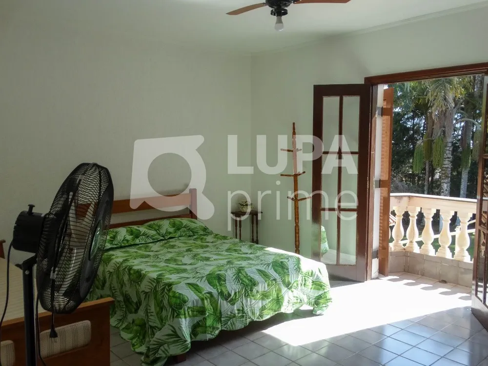 Casa, 6 quartos, 14491 m² - Foto 2