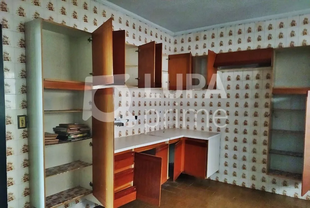 Casa, 3 quartos, 210 m² - Foto 10