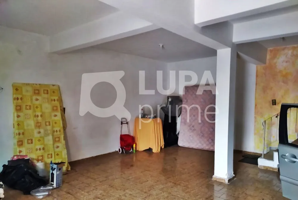 Casa, 3 quartos, 210 m² - Foto 1