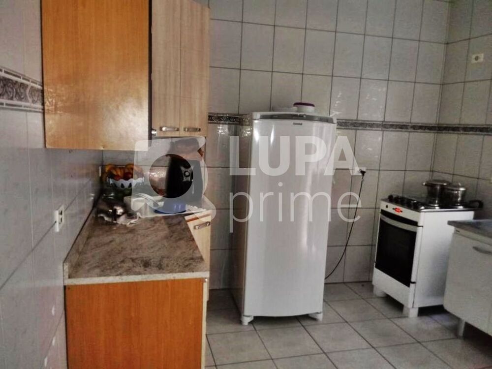 Casa à venda com 3 quartos, 121m² - Foto 11