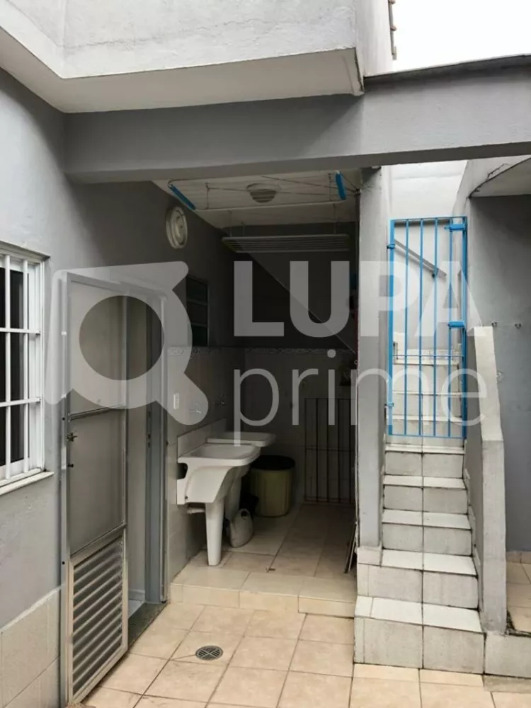 Casa à venda com 3 quartos, 150m² - Foto 11