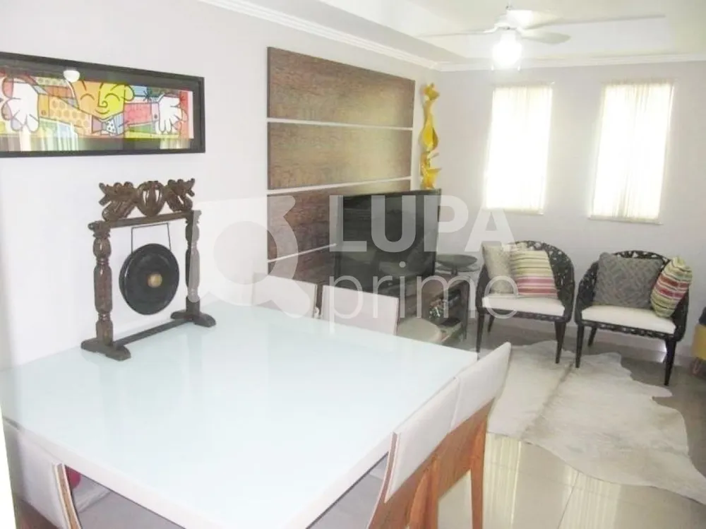 Casa, 3 quartos, 130 m² - Foto 3