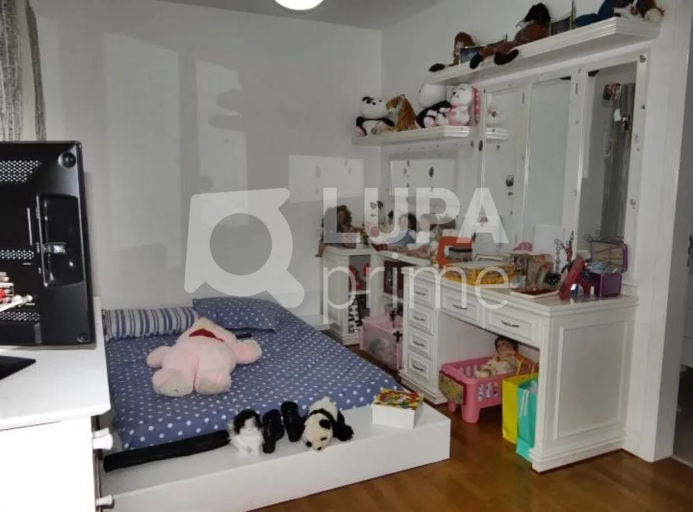 Casa, 4 quartos, 650 m² - Foto 11