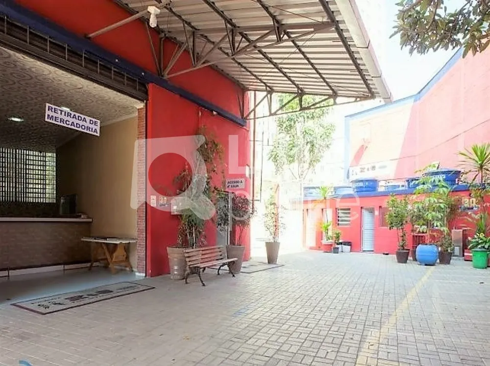 Casa Comercial, 1800 m² - Foto 12