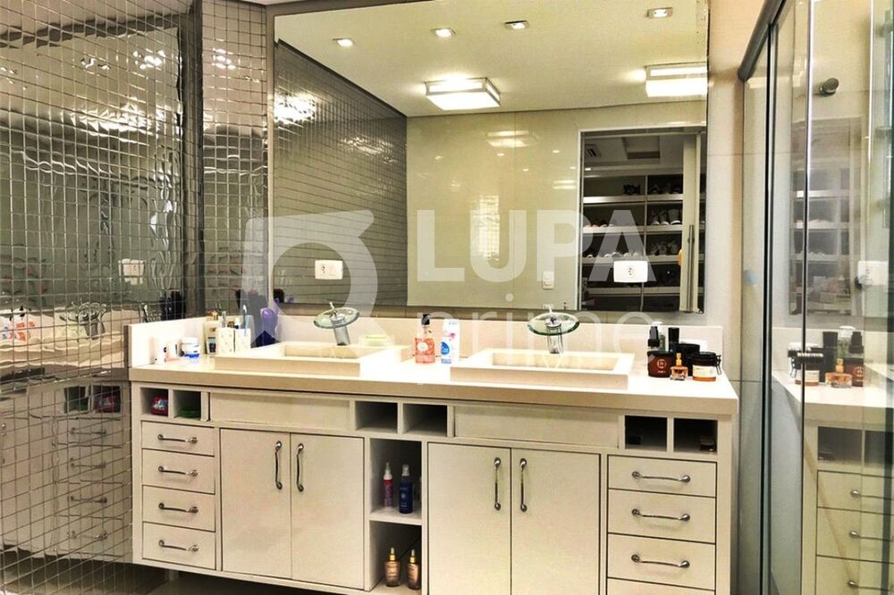 Apartamento, 4 quartos, 246 m² - Foto 2