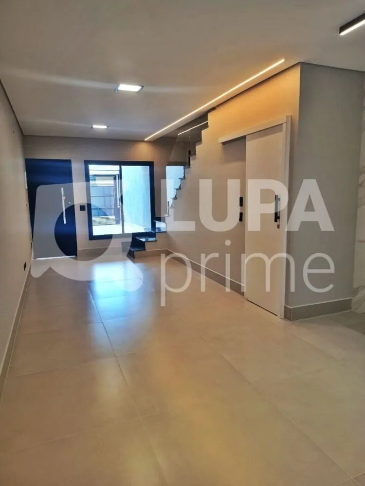 Casa, 3 quartos, 113 m² - Foto 1